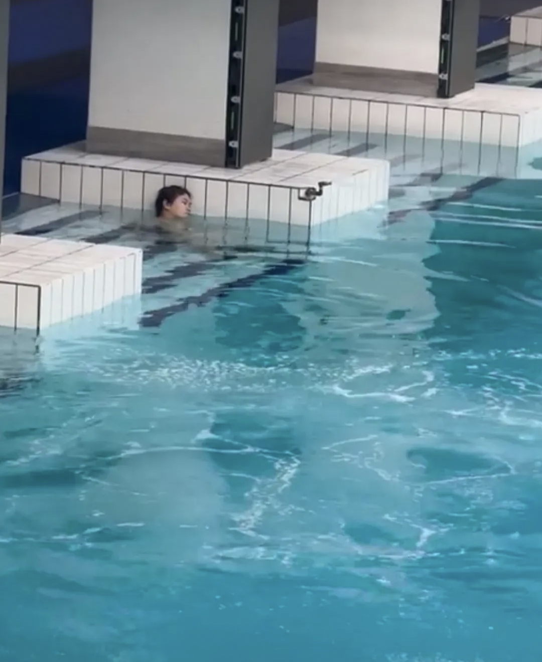 Ming迎来三赛季出色发挥，公牛观众热烈欢呼！比赛高潮迭起的简单介绍